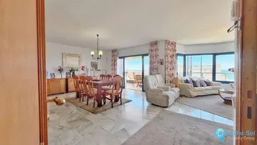 4 bedroom Apartment for Sale in Marbella-32137