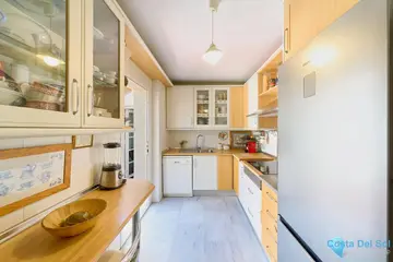 3 bedroom Apartment for Sale in Málaga Centro-32272
