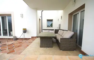 4 bedroom House for Sale in Istán-32483