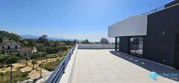 4 bedroom Apartment for Sale in Torremolinos-32535