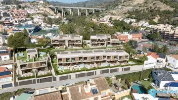 3 - 4 bedroom House for Sale in Málaga Este-32656