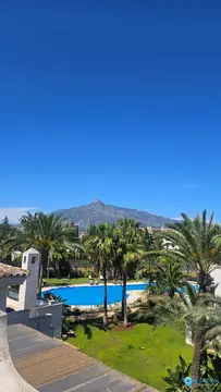 3 bedroom Apartment for Sale in Nueva Andalucía-32795