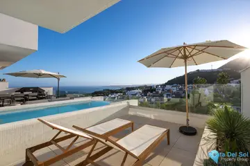 4 bedroom House for Sale in Benalmadena Pueblo
