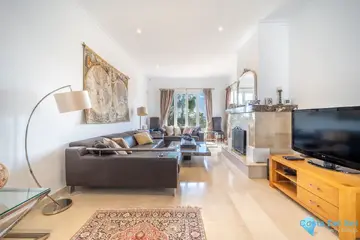 4 bedroom House for Sale in Istán-32890