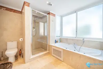 4 bedroom House for Sale in Istán-32896