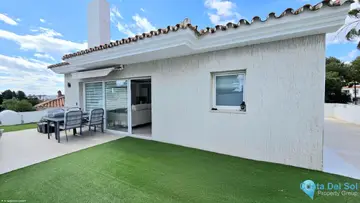 8 bedroom House for Sale in Riviera del Sol-32940
