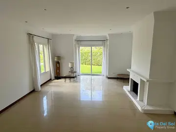 6 bedroom House for Sale in Sotogrande Costa-32965