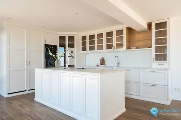 5 bedroom House for Sale in Casares-32990