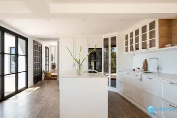 5 bedroom House for Sale in Casares-32992