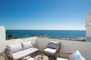 3 bedroom Apartment for Sale in Calahonda-33091