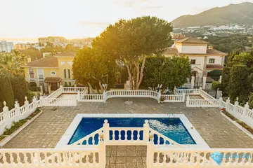 6 bedroom House for Sale in Benalmadena