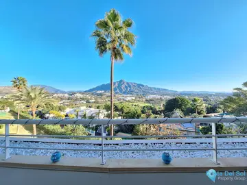 3 bedroom Apartment for Sale in Nueva Andalucía-33222