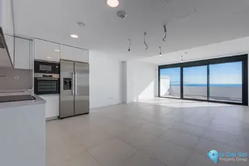 3 bedroom Apartment for Sale in Playamar-33234