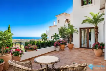 5 bedroom House for Sale in Benahavís-33290