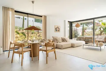 3 bedroom Apartment for Sale in Marbella-33502