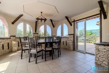 6 bedroom House for Sale in El Faro-33590