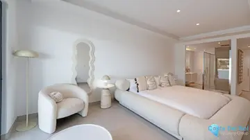 4 bedroom House for Sale in Benalmadena Pueblo-33647