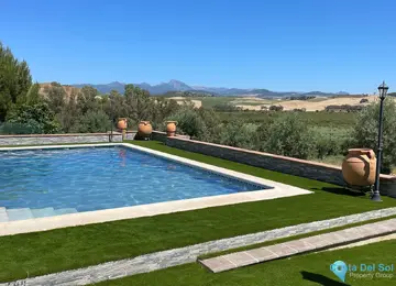 4 bedroom House for Sale in Bornos-33707