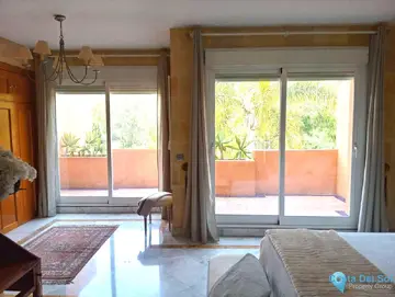3 bedroom House for Sale in The Golden Mile-33737
