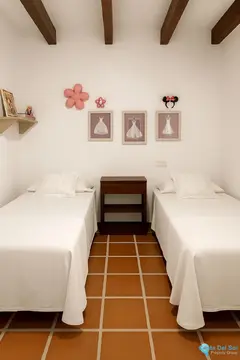 4 bedroom House for Sale in Istán-33779