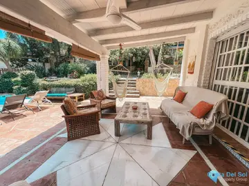 5 bedroom House for Sale in Nueva Andalucía-33825