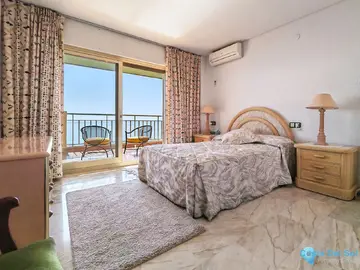 5 bedroom Apartment for Sale in Fuengirola-34030