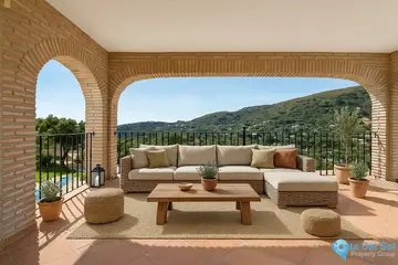 4 bedroom House for Sale in Casares-34033