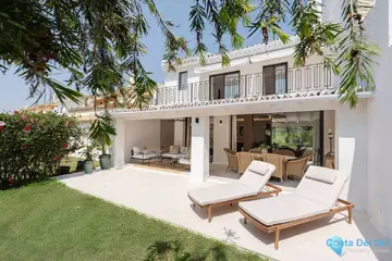 4 bedroom House for Sale in Nueva Andalucía-34162