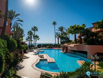 3 bedroom Apartment for Sale in New Golden Mile-34278