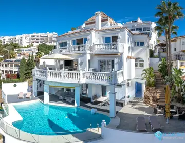 5 bedroom House for Sale in Riviera del Sol-34274