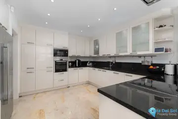 5 bedroom House for Sale in Riviera del Sol-34291