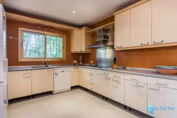 9 bedroom House for Sale in El Rosario-34471