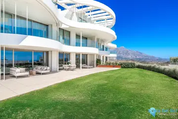 2 bedroom Apartment for Sale in Benahavís-34537