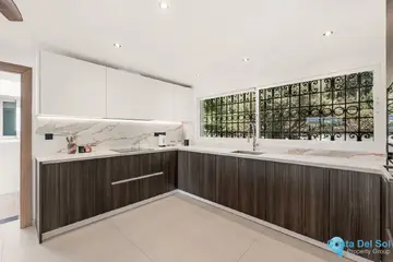 4 bedroom House for Sale in El Paraiso-34569