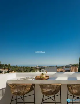 3 bedroom Apartment for Sale in Nueva Andalucía-34621
