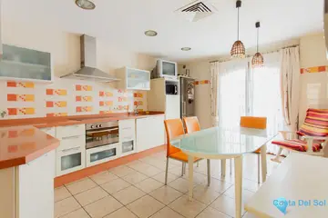 7 bedroom House for Sale in Estepona-34842