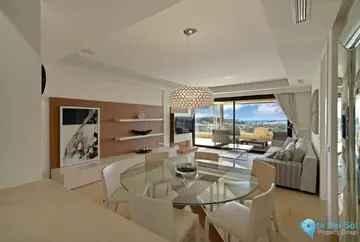 3 bedroom Apartment for Sale in Nueva Andalucía-35097