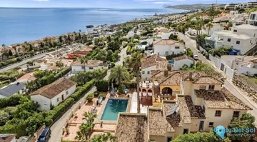 8 bedroom House for Sale in Estepona-35231