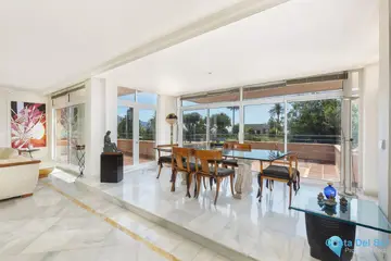 3 bedroom Apartment for Sale in Nueva Andalucía-35276