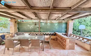 4 bedroom House for Sale in Sierrezuela-330