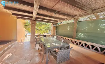 4 bedroom House for Sale in Sierrezuela-332