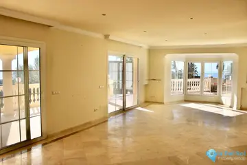 6 bedroom House for Sale in Hacienda Las Chapas-35405