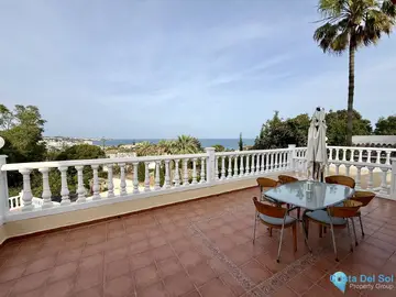 6 bedroom House for Sale in Calahonda-35468