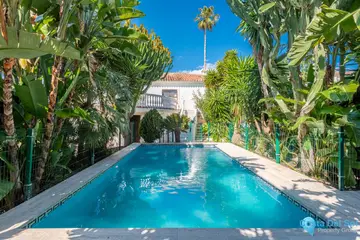 7 bedroom House for Sale in Marbella-35563