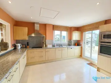 3 bedroom Apartment for Sale in San Roque Club-83001
