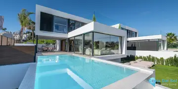 5 bedroom House for Sale in El Paraiso-35595