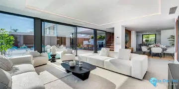 5 bedroom House for Sale in El Paraiso-35598