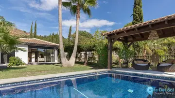 4 bedroom House for Sale in Alhaurín de la Torre-35715
