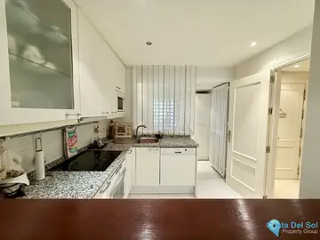 3 bedroom Apartment for Sale in Estepona-35806