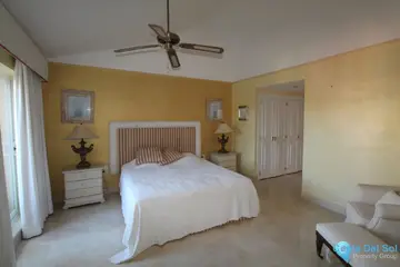4 bedroom Apartment for Sale in Sotogrande Puerto-35978